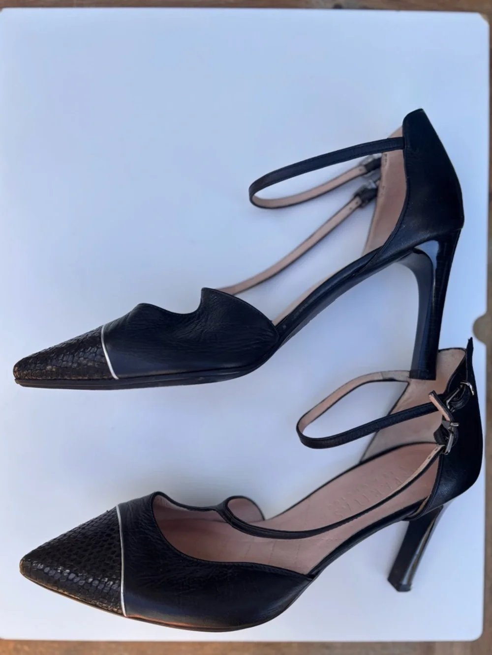HISPANITAS| black leather two strap heels | size 42 - Picture 9 of 9